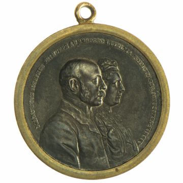 1903 Silver AR Medaille VZ-, small decorative item, in brass setting with loop.